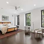 Chelsea Canvas II By Rovetravel Large 3Br Duplex