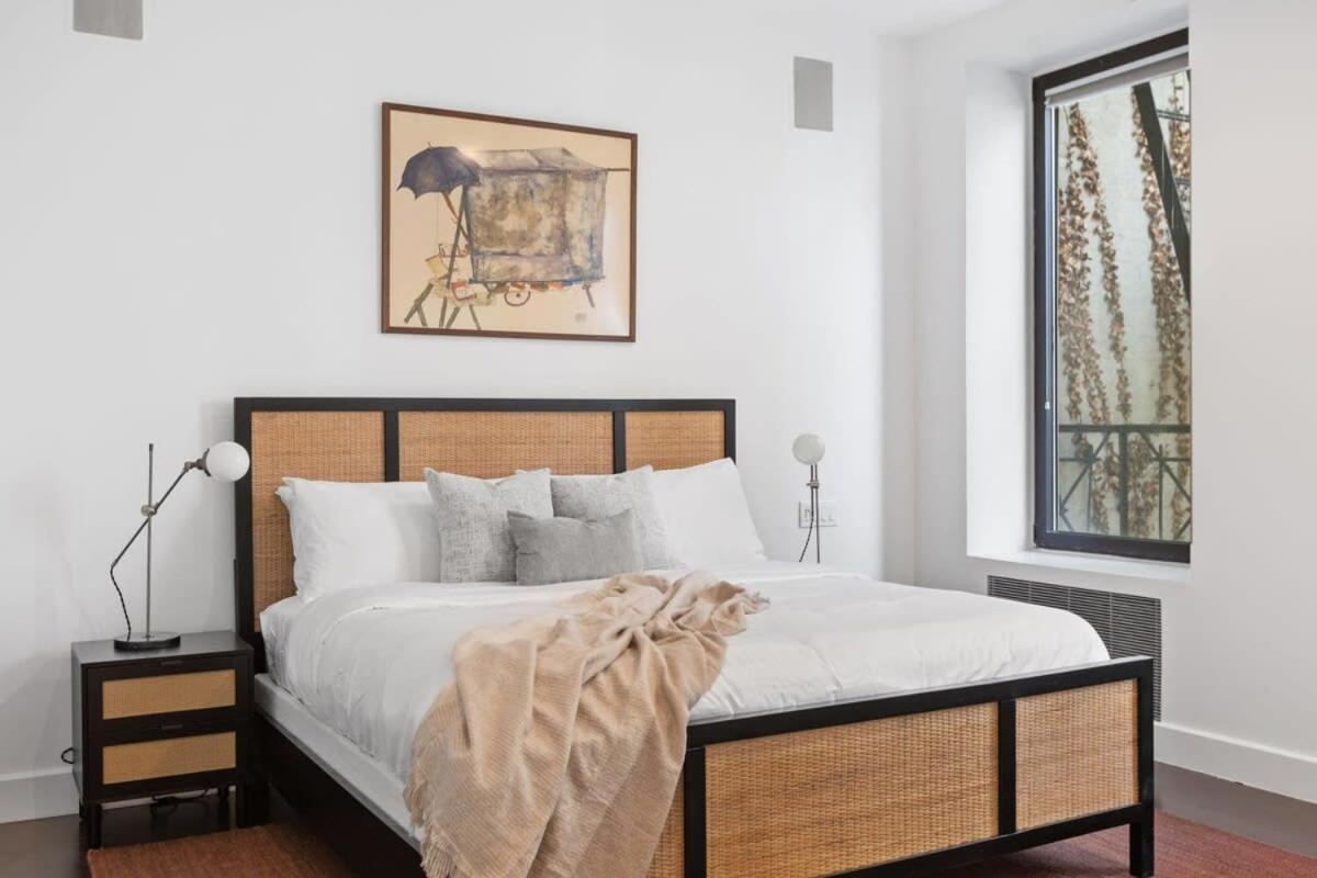 Chelsea Canvas Ii By Rovetravel Large 3br Duplex Apartment